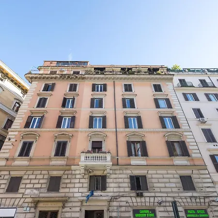 Drsrome-cavour Colosseo Apartman *